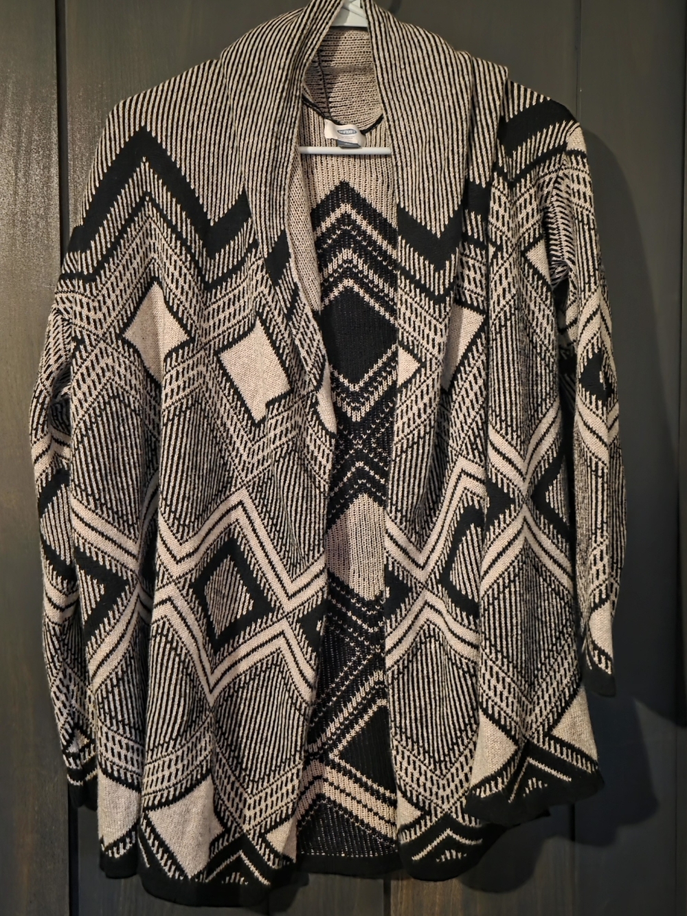 Old Navy Black & Cream Geometric Open-Front Cardigan